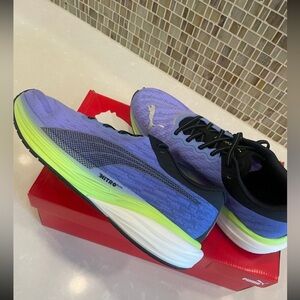 Puma Deviate Nitro 2 running shoes. Size 13.